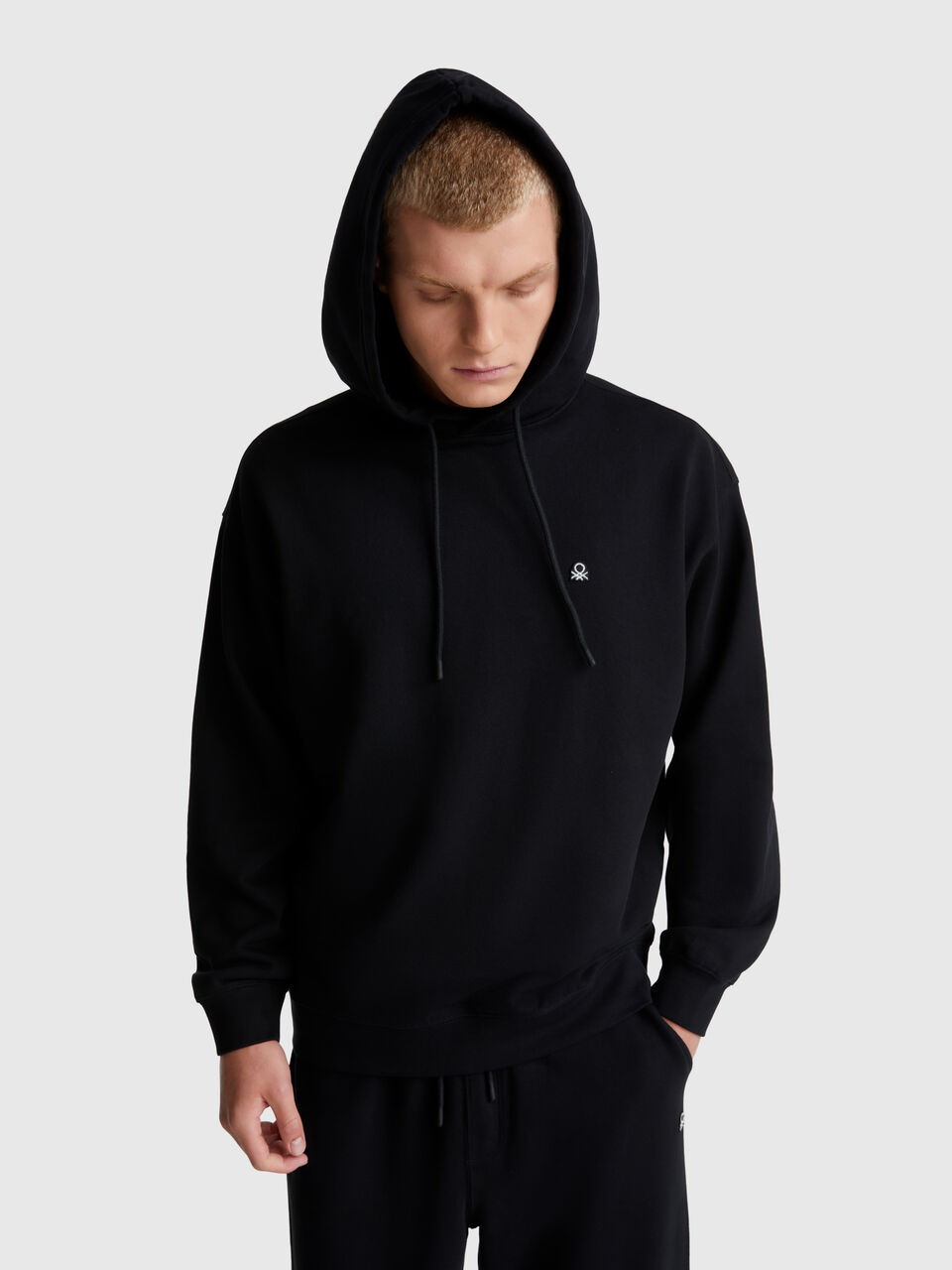 SWEATER W/HOOD Herren image number null