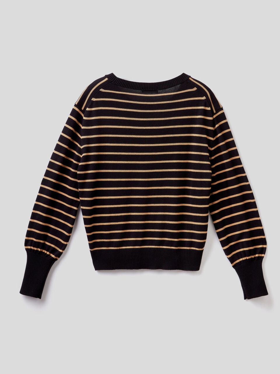 Sweater mit Puffärmeln image number 2