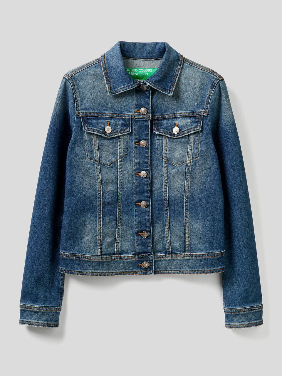 Taillierte Jeansjacke image number 1