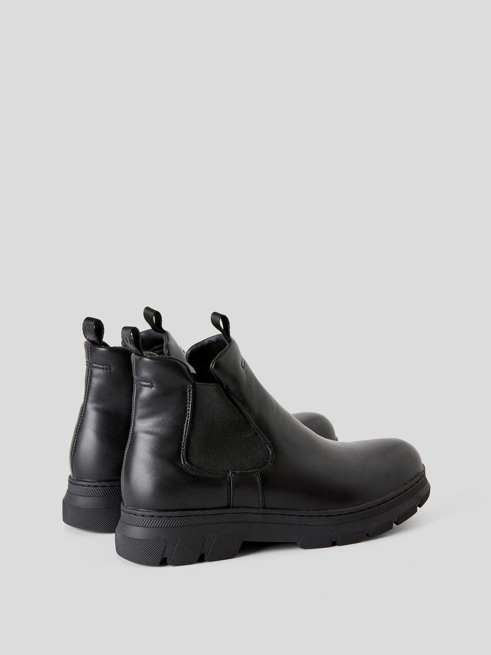 Stiefeletten mit Profilsohle image number 2