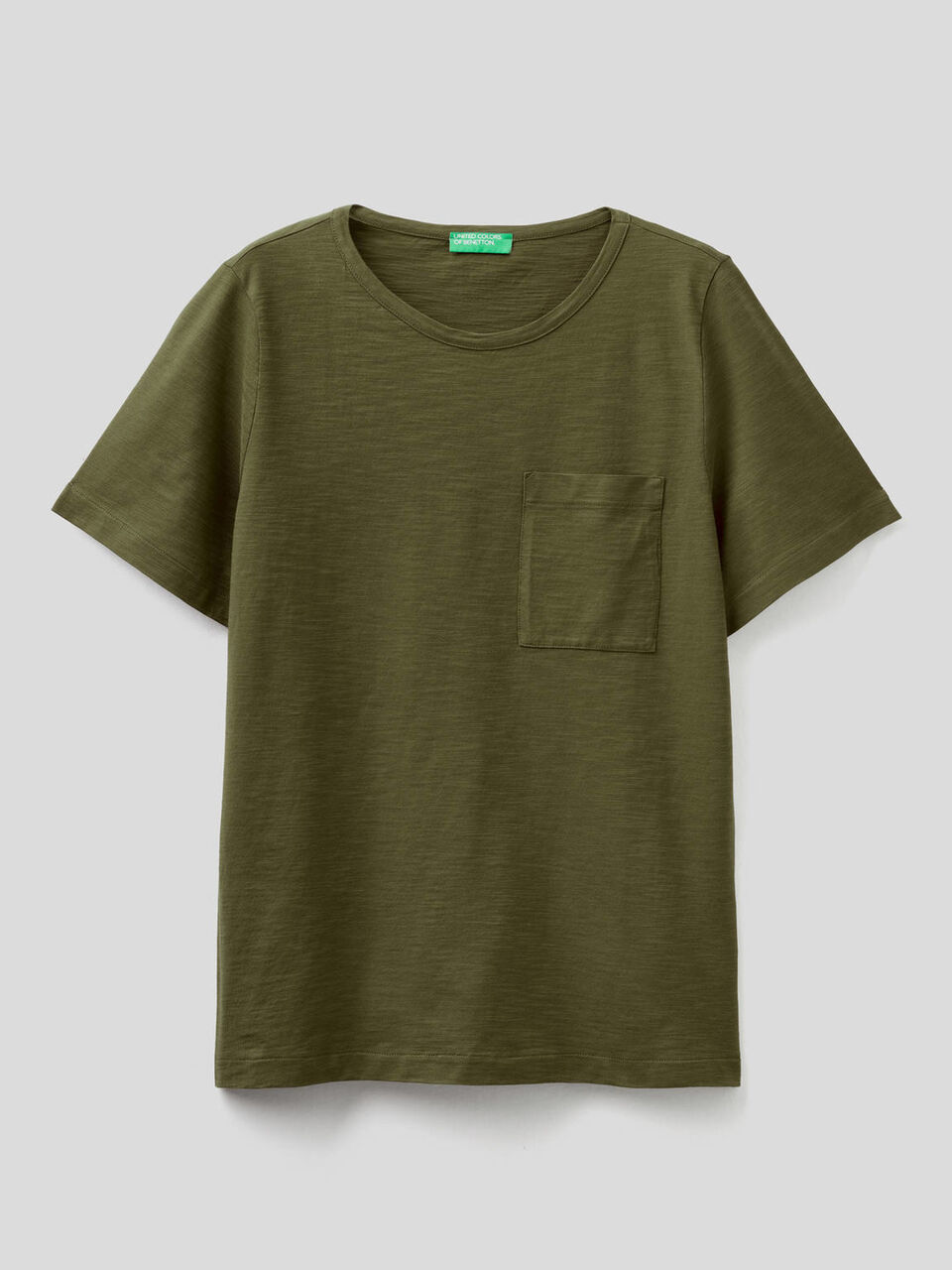 Einfarbiges T-Shirt mit Brusttasche image number 1