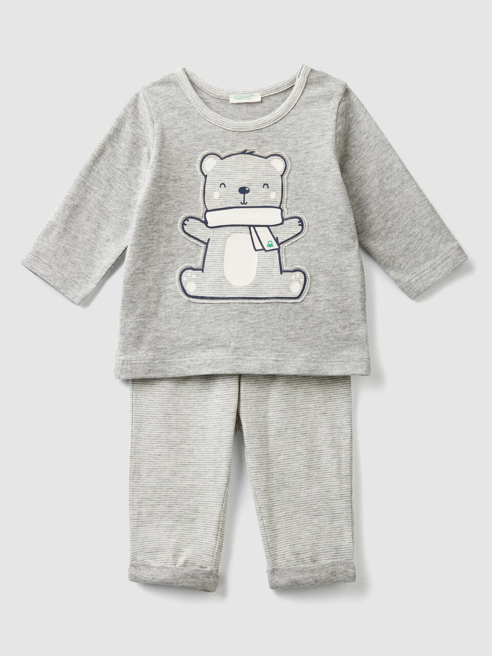 Set mit T-Shirt und Hose image number 1