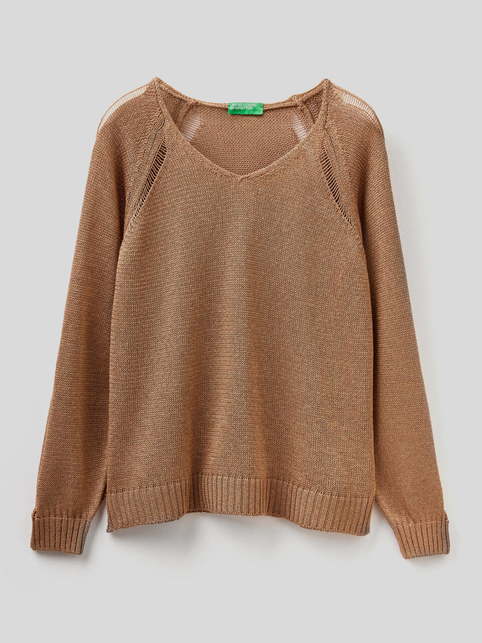 Pullover mit Detail in Form von großen Mustern image number 1