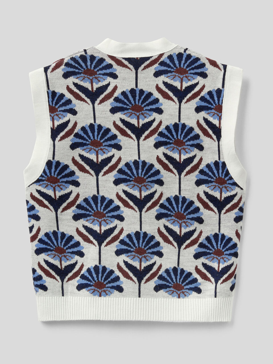 Jacquard-Weste mit V-Ausschnitt image number 2