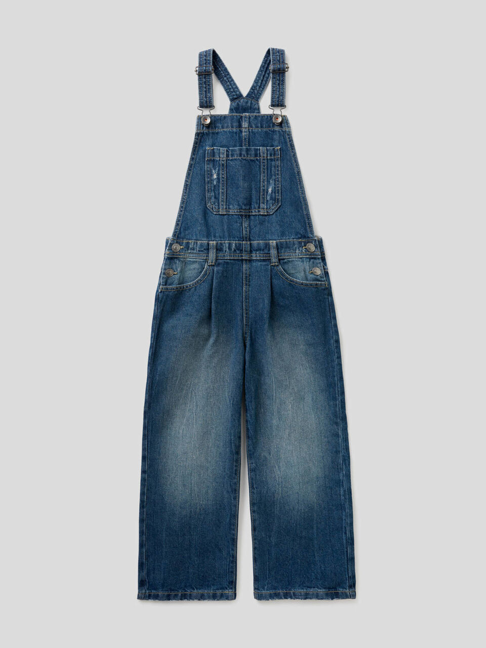 Latzhose aus Jeansstoff in 100% Baumwolle image number 1