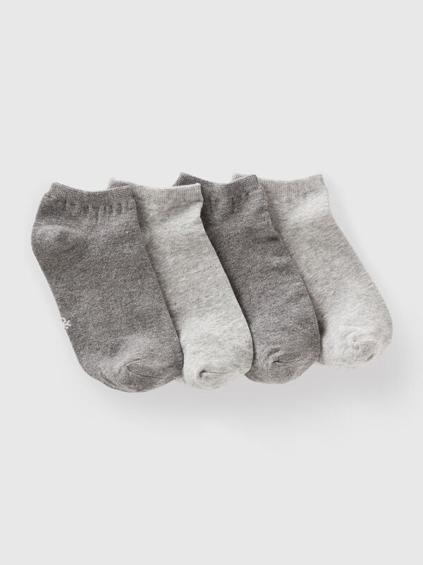 Vier Paar kurze Socken Jungen