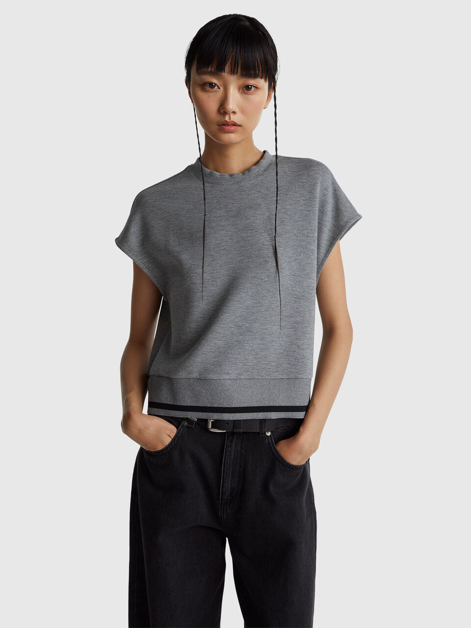 SLEEVELESS SWEATER Damen image number null