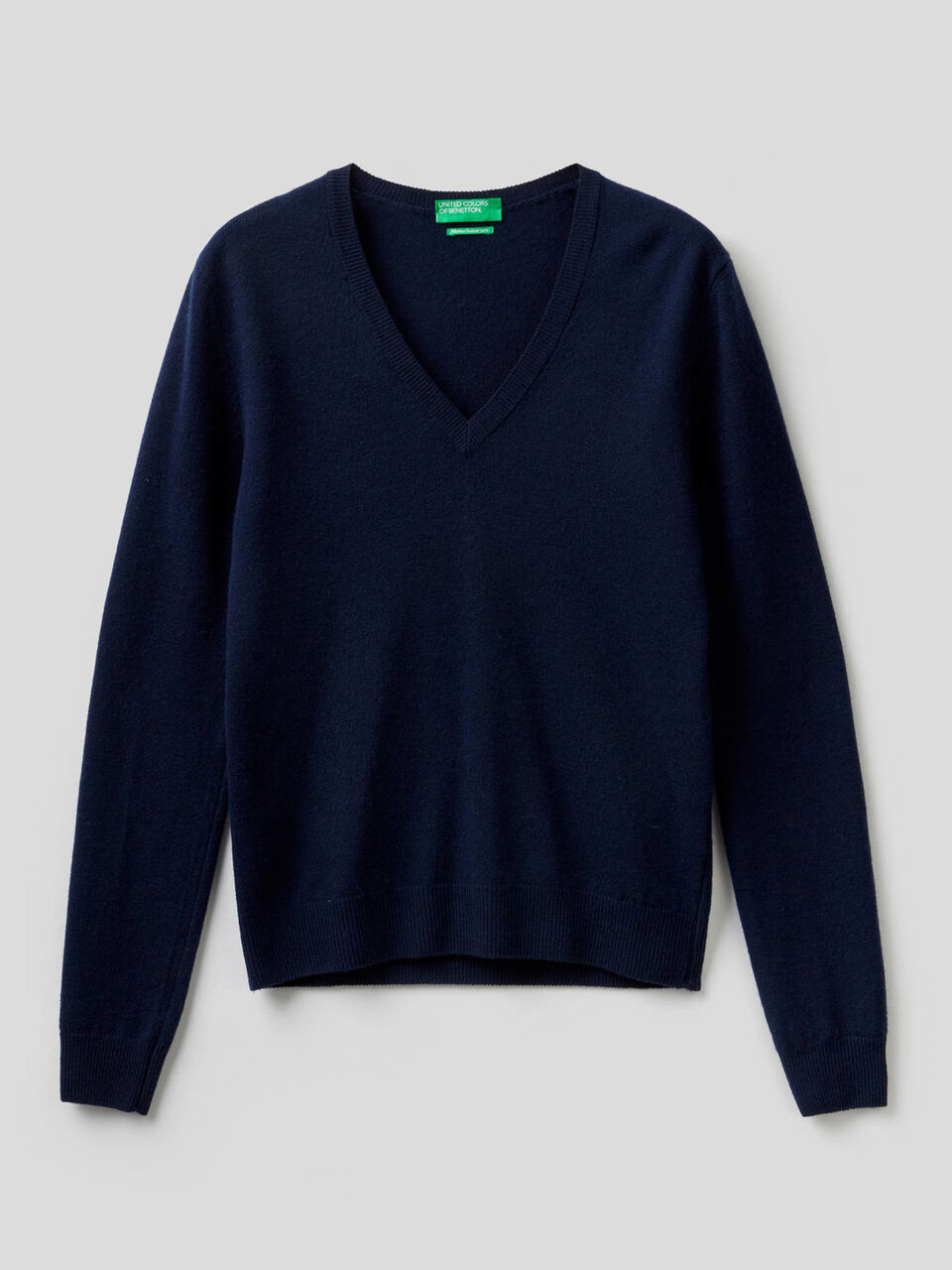 Pullover aus reiner Schurwolle mit V-Ausschnitt image number 1