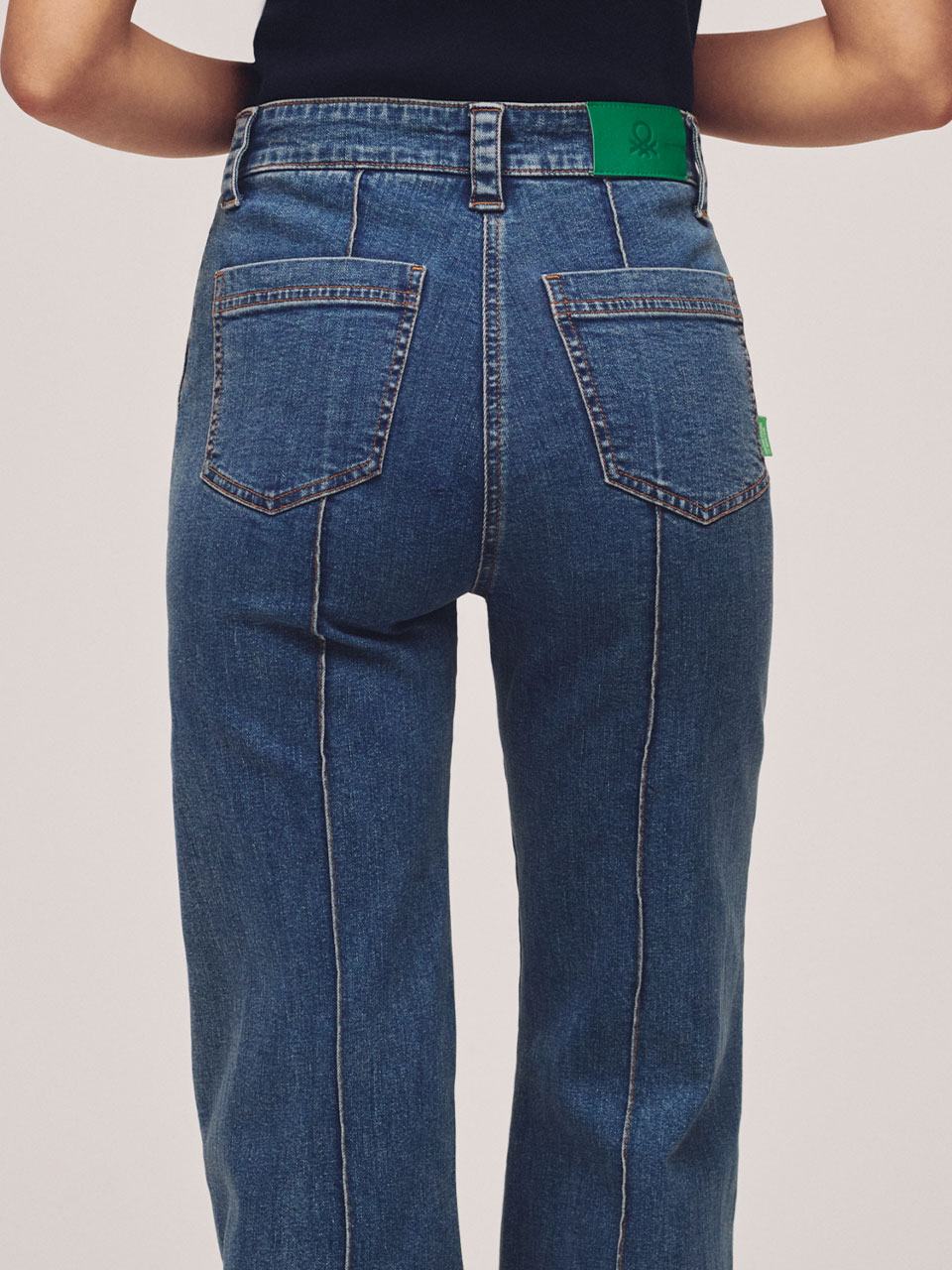 HOSEN UND JEANS